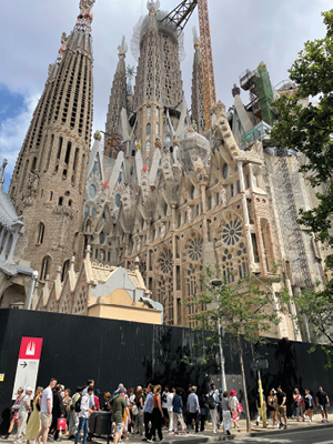 AUG24_FEAT_CSE-Barcelona_03 AUG24_FEAT_CSE-Barcelona_03